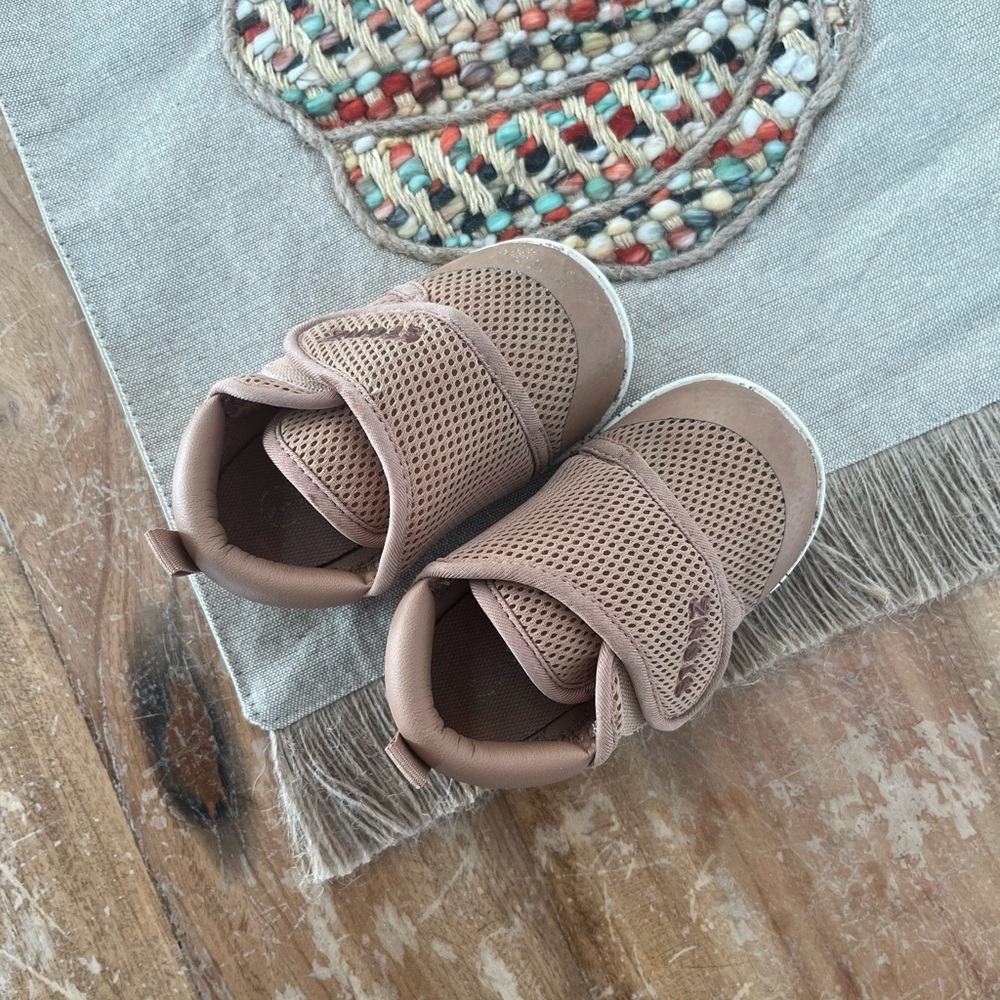 Stone toddler shoes GUC size 18-24 mos